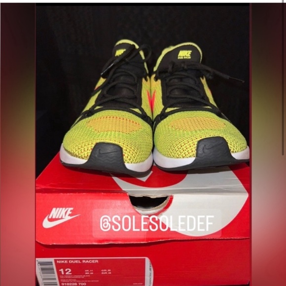 Nike Duel Racer Volt - Picture 2 of 3